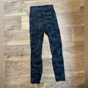 Lululemon Align leggings 25” incognito camo size 2